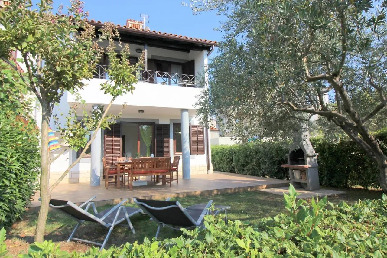 Holiday Home In Porec/Istrien 10097